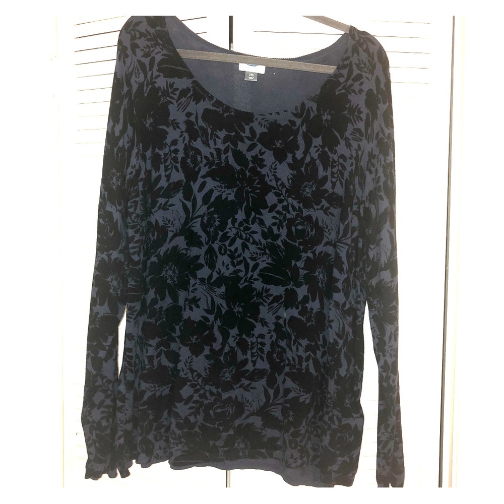 🖤💙Black & Blue Sweater from Old Navy💙🖤
